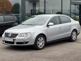 Volkswagen Passat Limousine 2.0TDI Highline - Volkswagen Passat aus 2006: 2.0