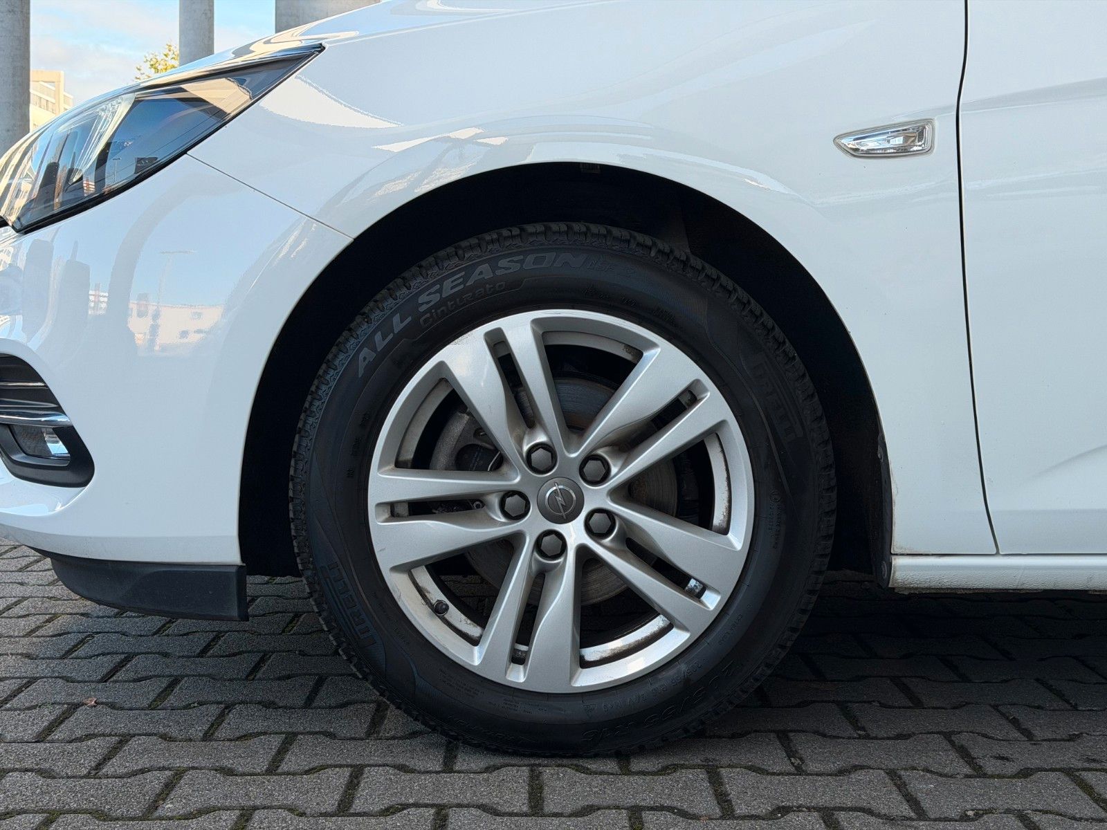 Fahrzeugabbildung Opel Astra K ST Business Edition 110PS Navi/Kamera!