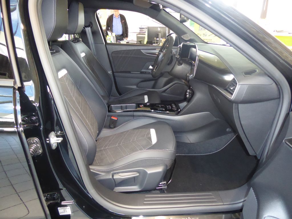 Fahrzeugabbildung Opel Mokka 1.2 Aut. Ultimate Irmscher IS3 +Matrix+