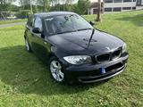 BMW 118d E87 Facelift, Steuerkettensatz gemacht - BMW 1er Reihe aus 2011: Facelift