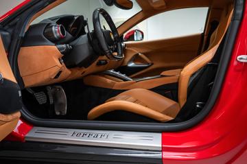 2018 Ferrari 812 照片 10