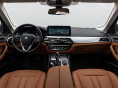 Foto Nummer 38: BMW 530e