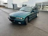 BMW E36 320i Touring - BMW 320: Kombi, E36 320i