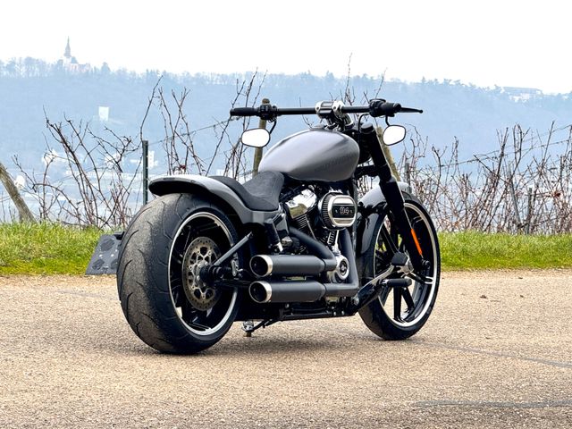 Harley-Davidson BREAKOUT FXBRS 114 CUSTOM - KESSTECH - 1.HAND