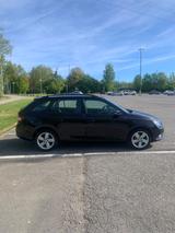Skoda Fabia 1.0l TSI 70kW Ambition Combi Ambition - Skoda Fabia Gebrauchtwagen in Stuttgart