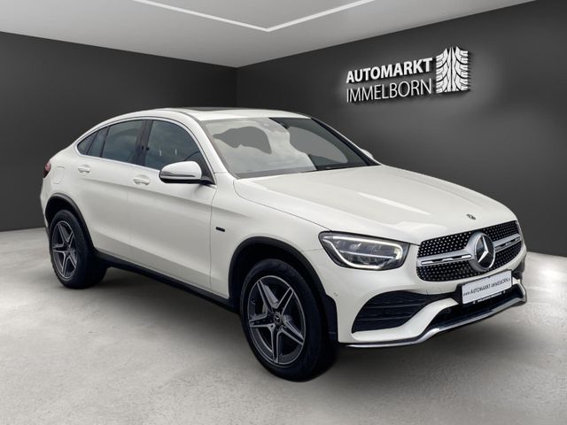 Mercedes-Benz GLC 300 e Coupe AMG 19*Sdach*Kamera*VollLeder