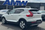 Volvo XC 40 Momentum 2WD*LEDER*NAVI*AHK*PDC*TEMPOMAT* - scheckheftgepflegte Volvo XC40