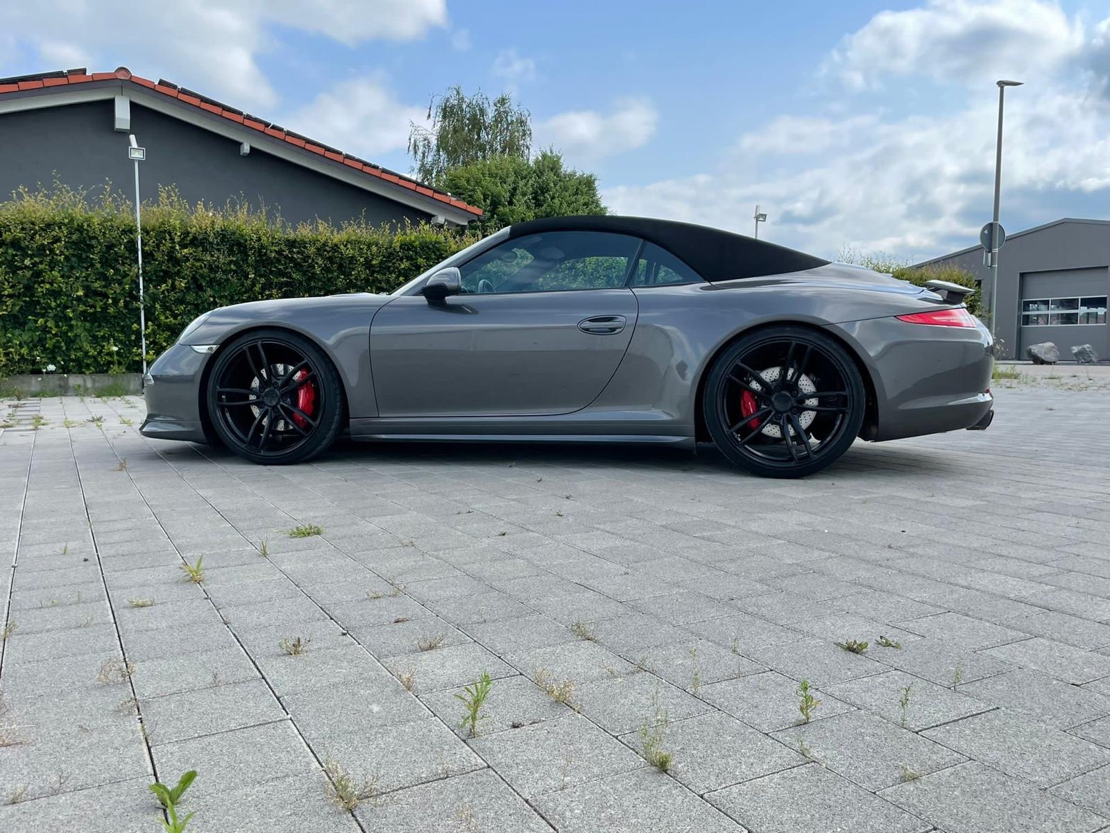 Porsche 911 Carrera 4S Cabriolet Deutsch Unikat