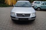 Volkswagen Passat Lim. Basis,1,6 aus 1 Hand - gebrauchte VW Passat aus dem Jahr 2003
