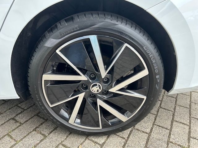 Octavia Combi Style 1.5 TSI NAV;KAMERA;LED;KESSY