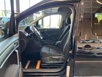 MYAUTOCENTER – Gebraucht- und Jahreswagen mit Werkstattservice in Pfaffenhofen Volkswagen Caddy PKW Maxi BMT*Klima*Radio*7Sitze*