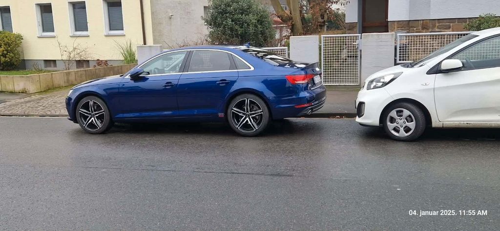 Image of Audi A4