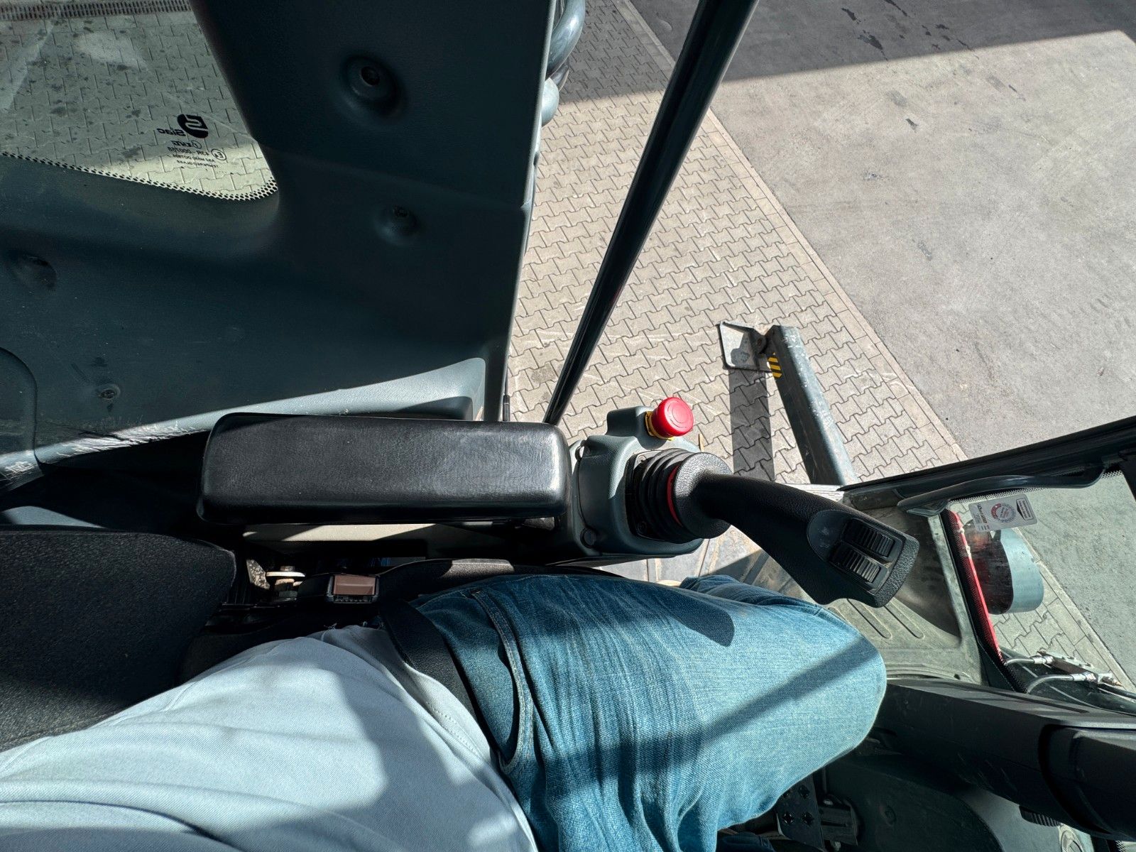 Fahrzeugabbildung Andere Magni RTH 7.26 SH Roto / Funk / 2021 / Gabel