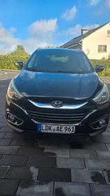 Hyundai ix35 2.0 CRDi 100kW Black&Steel Edition 4WD ... - Hyundai: Ix10