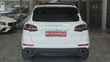 Porsche Cayenne - 6