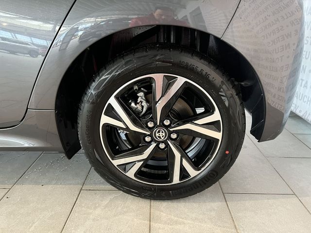 Toyota Yaris Hybrid 116 1.5 VVT-i Teamplayer