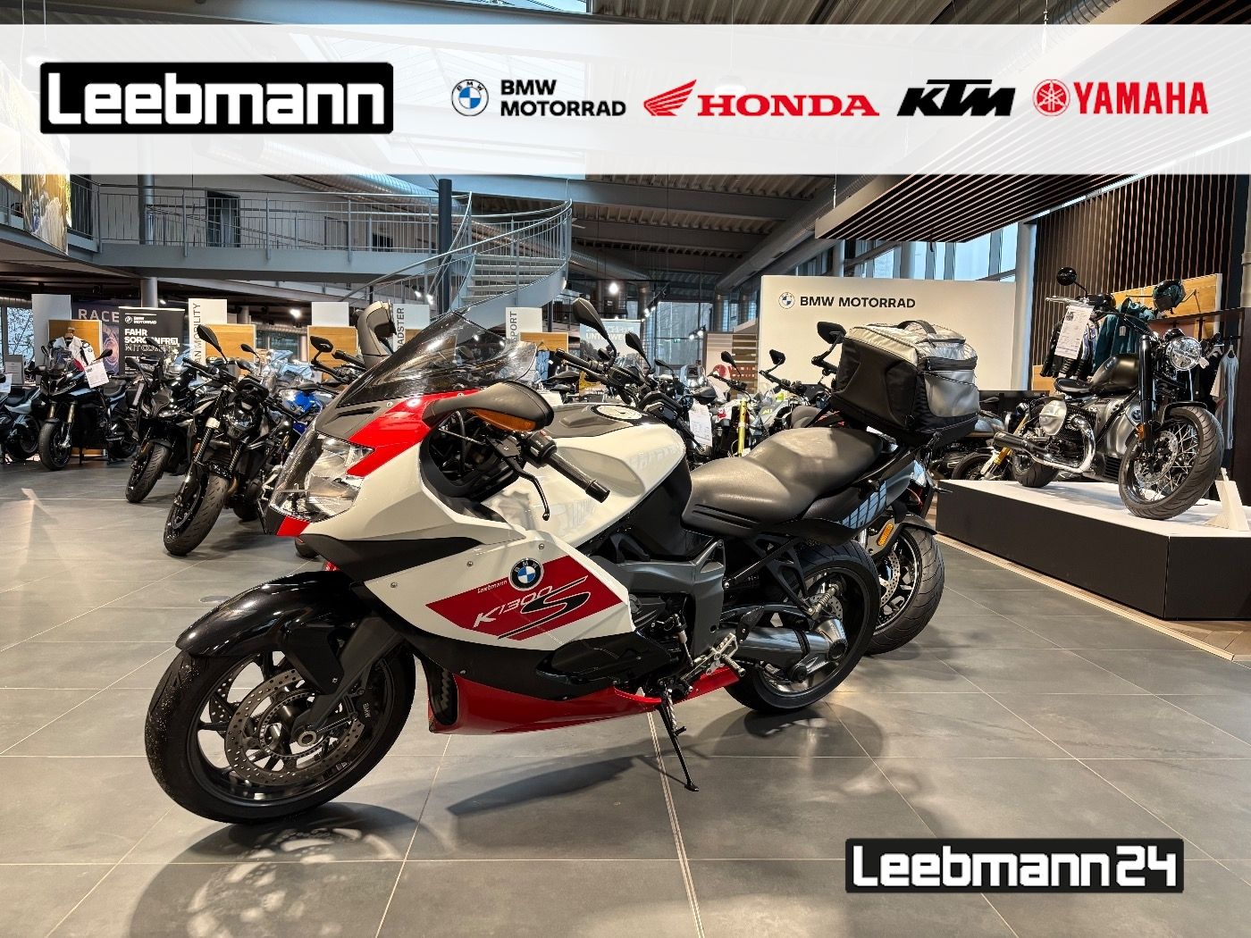 Fahrzeugabbildung BMW K 1300 S Sondermodell 30 Jahre Akrapovic