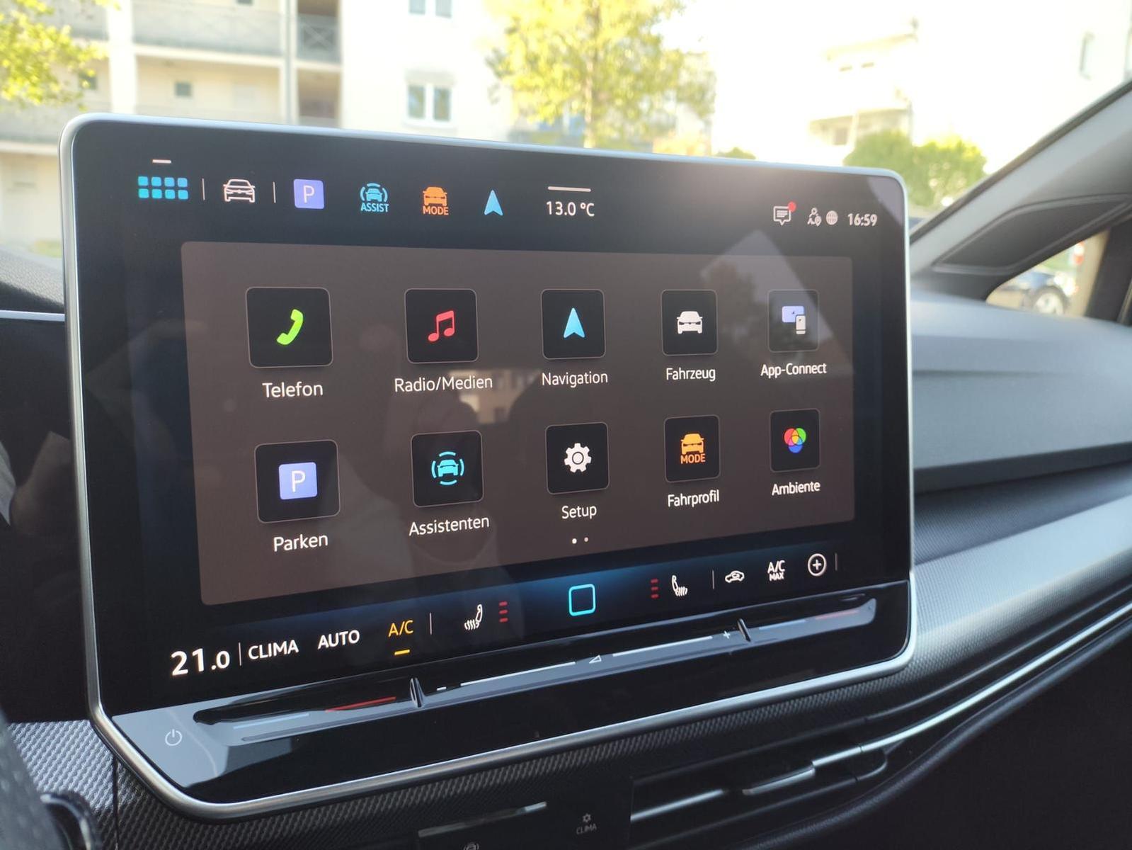 Volkswagen Golf Variant 1.5 eTSI DSG R-Line App SHZ LHZ ACC, миниатюра 9