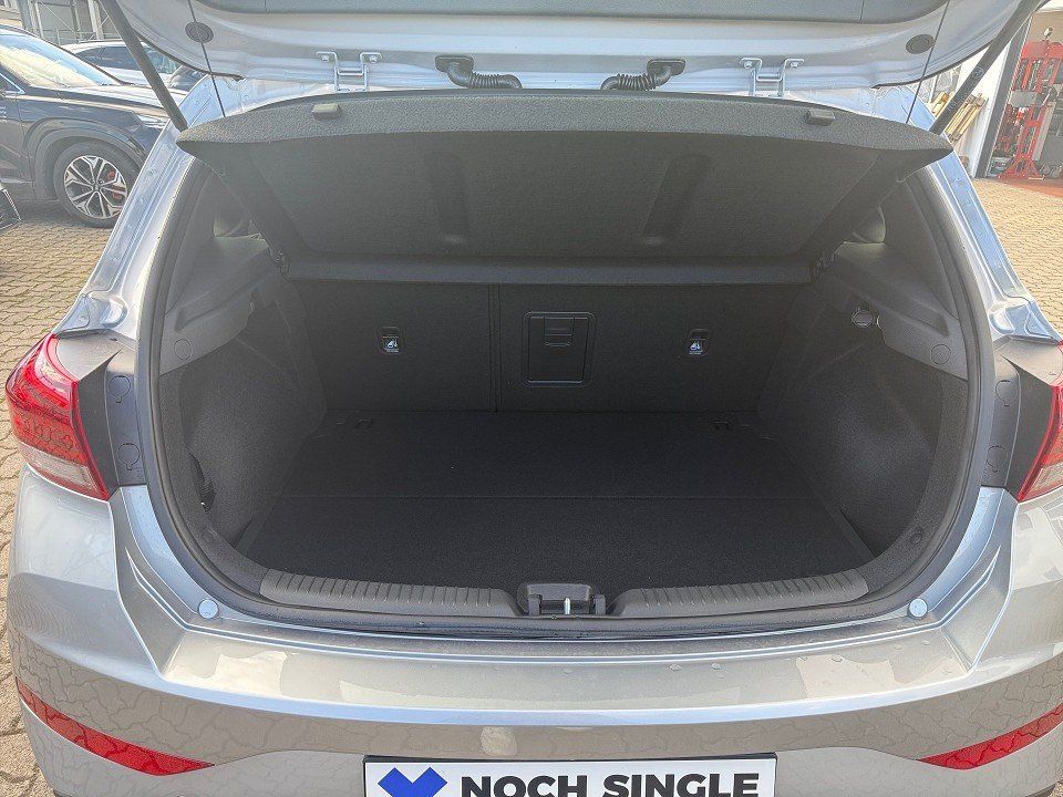 Fahrzeugabbildung Hyundai i30 1.0T 100PS ADVANTAGE