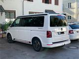 Volkswagen T6.1. California Beach Tour (2 Schiebetüren)