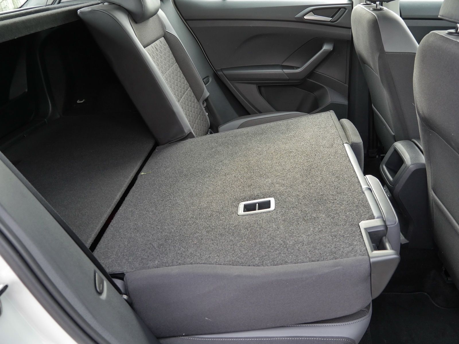 Volkswagen T-Cross - Bild 17