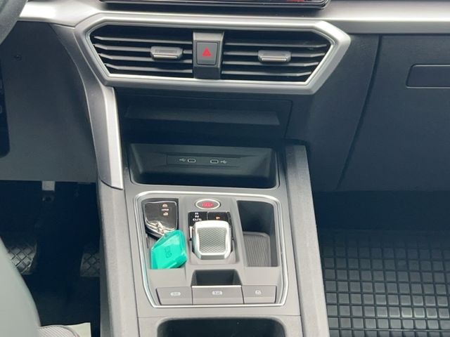 Leon Sportstourer 1.4 e-HYBRID DSG GJR FR Line L