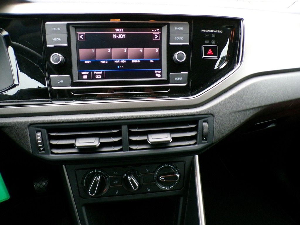 Fahrzeugabbildung Volkswagen Polo 1,0 Comfortline *Klima*SHZ*Connectivity-Pak