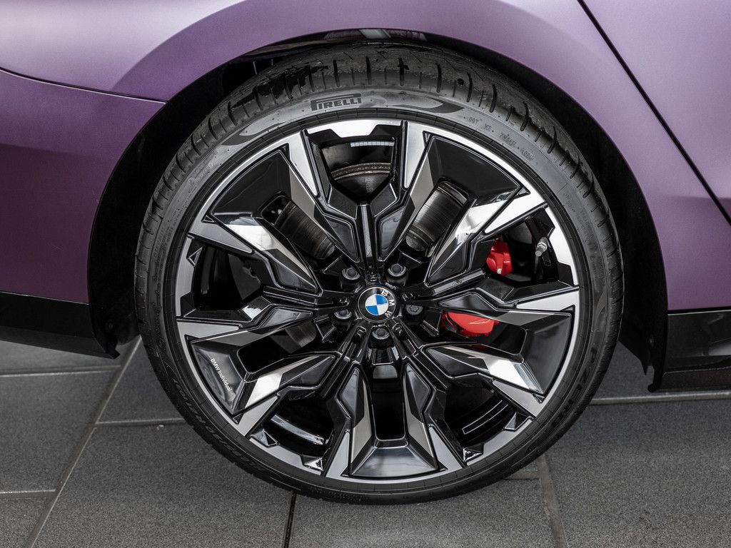BMW i5 - Bild 10