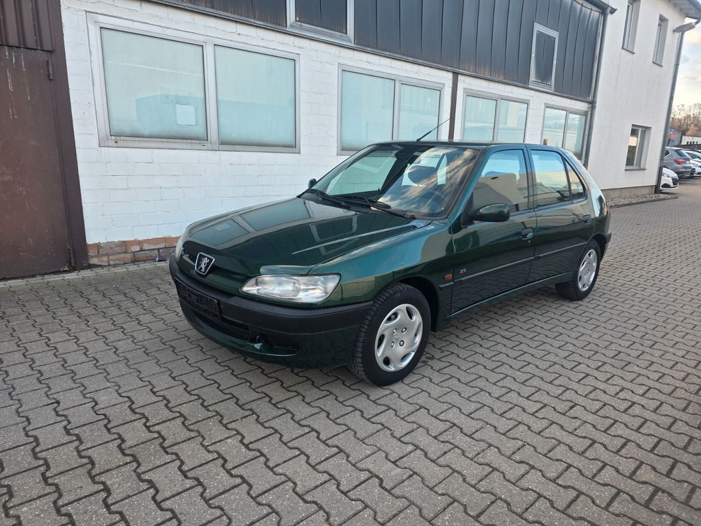 Peugeot 306