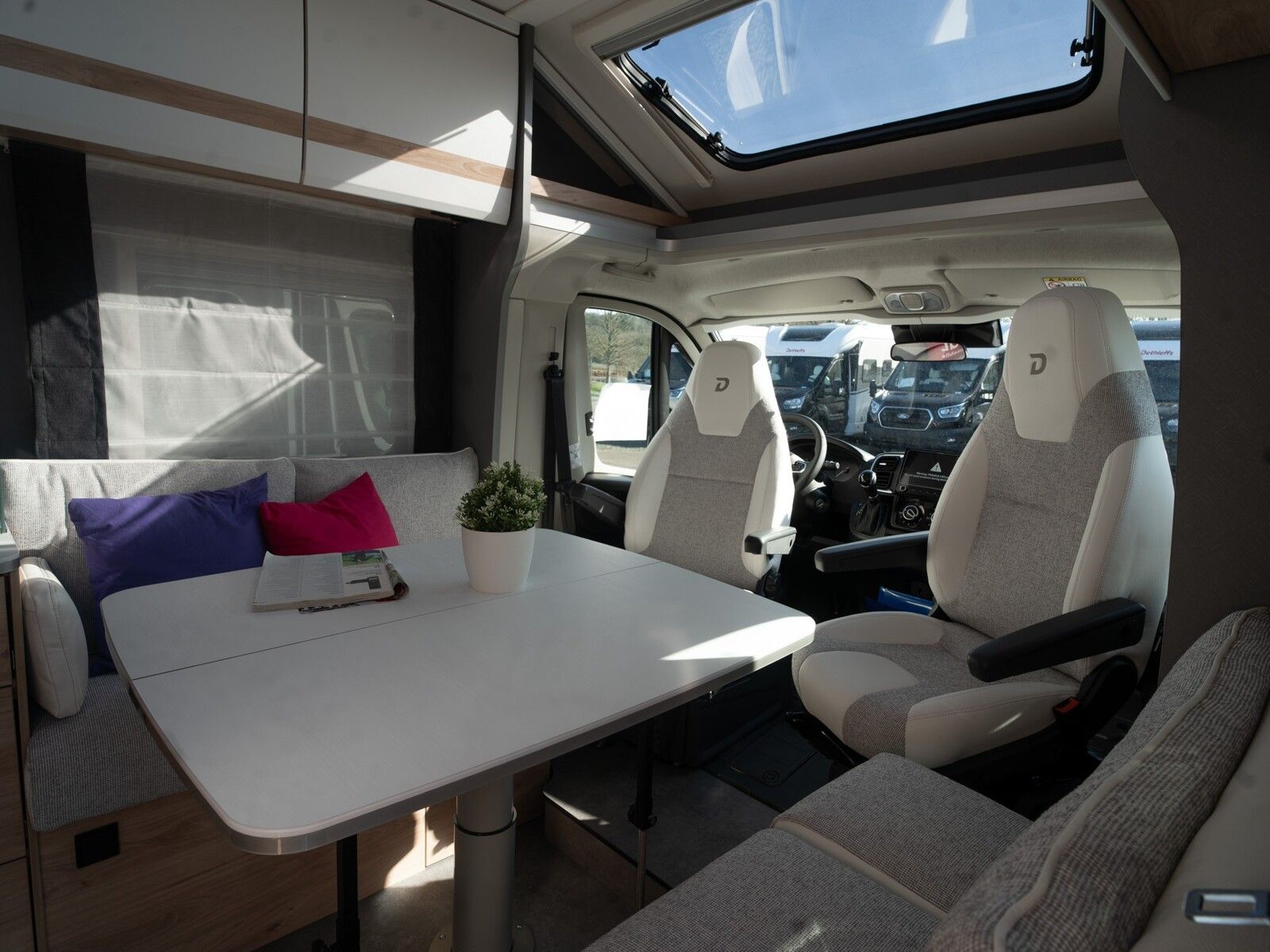 Fahrzeugabbildung Dethleffs Just Camp Active T 7052 DBL Navi*Kamera*Markise