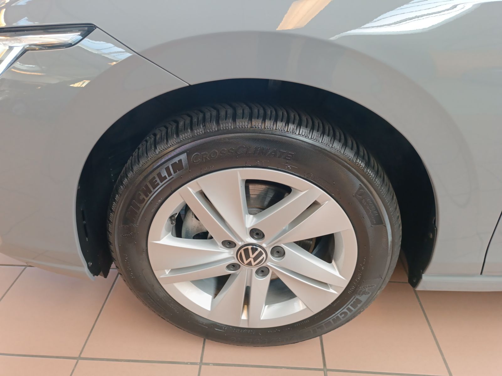 Volkswagen Golf - Bild 7