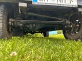 Land Rover Defender 110 TD4 Station Wagon E E - gebrauchte Land Rover Defender aus dem Jahr 2015