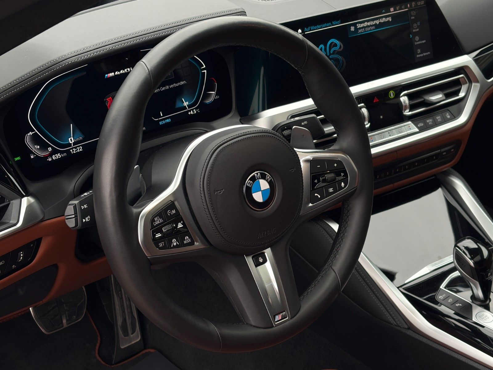 Fahrzeugabbildung BMW M440i xDr M Sport Pro Laser StHzg HUD HK S-Dach