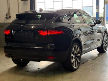Jaguar F-Pace - 6