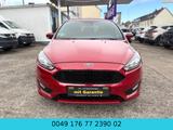 Ford Focus Lim. ST-Line*TÜV NEU*NAVI*KAMERA*SHZ*EURO6 - Ford Focus: Rot