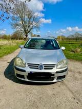 Volkswagen Golf 1.6 Trendline Automatik  - Volkswagen Golf aus 2004: 1.6