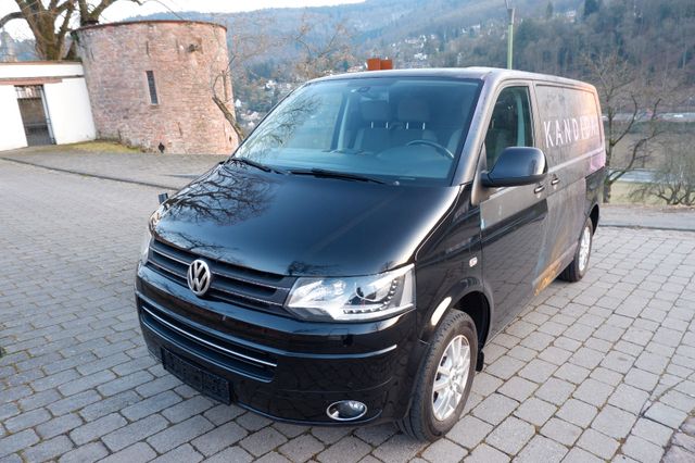 Volkswagen T5 Transporter Kasten 4Motion AHK LED SITZHEIZUN