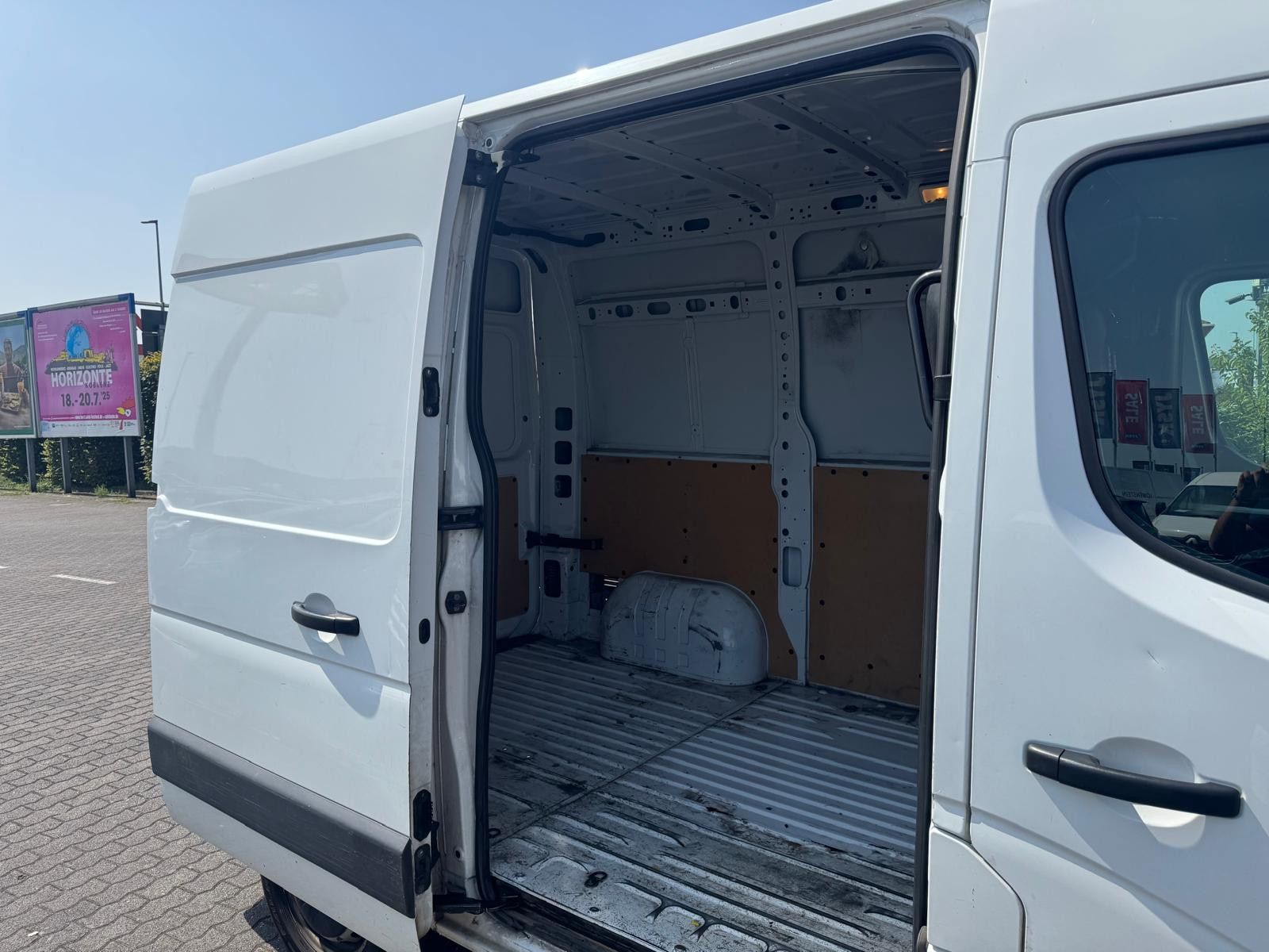 Fahrzeugabbildung Renault Master III Kasten L1H2HKa 3,5t/1.HAND/SCHECKHEFT