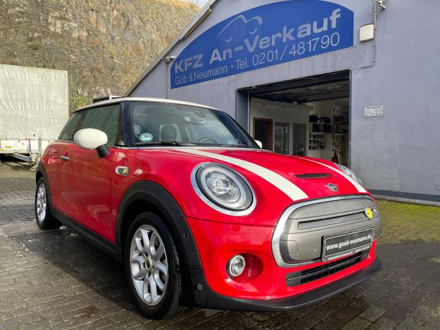 MINI Cooper SE Trim XL Leder Panorama Navi LED