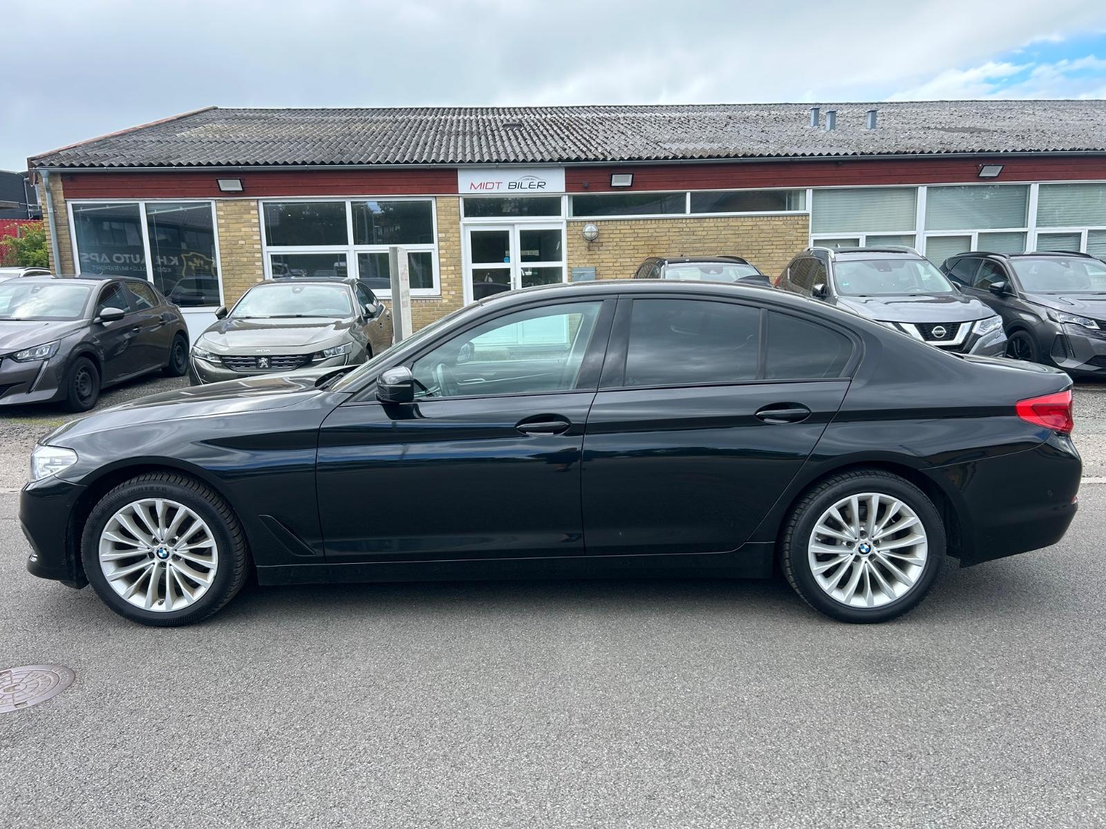 BMW 520d SportLine-Limousine,Camera,digital cookpit!