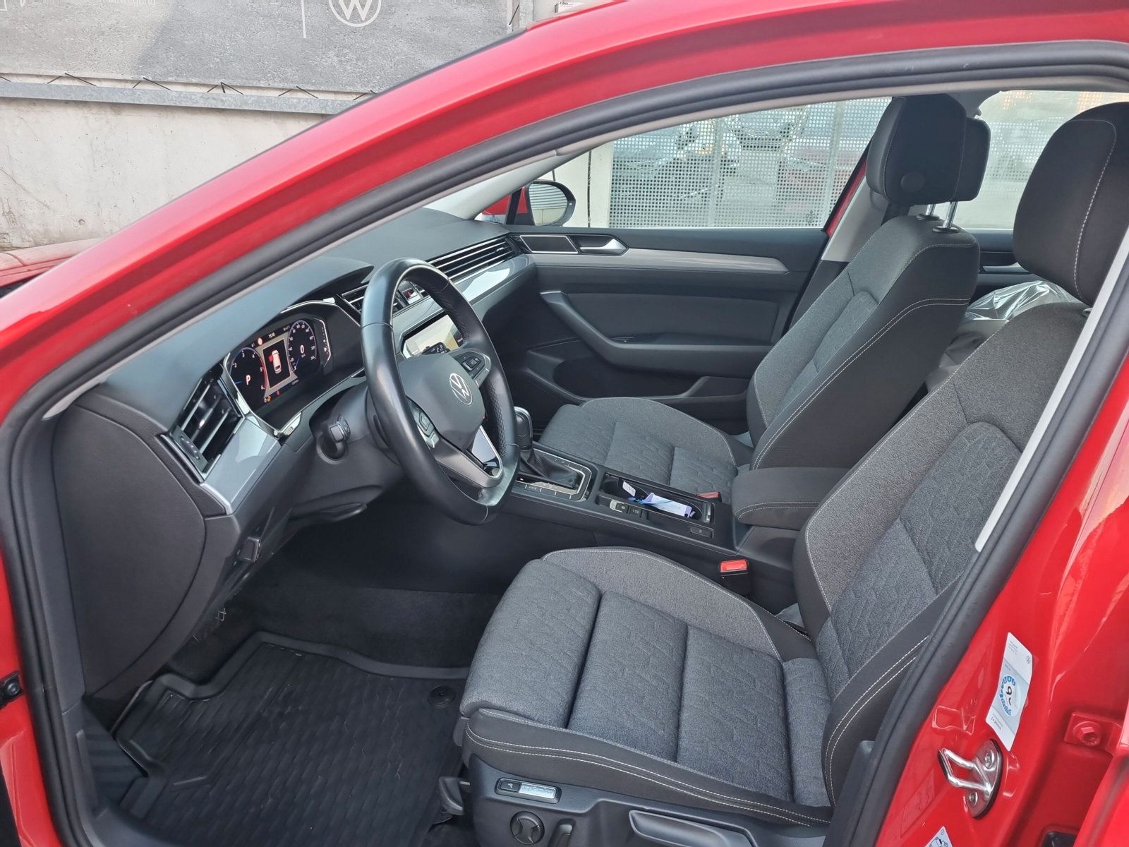 Volkswagen Passat Variant - Bild 13