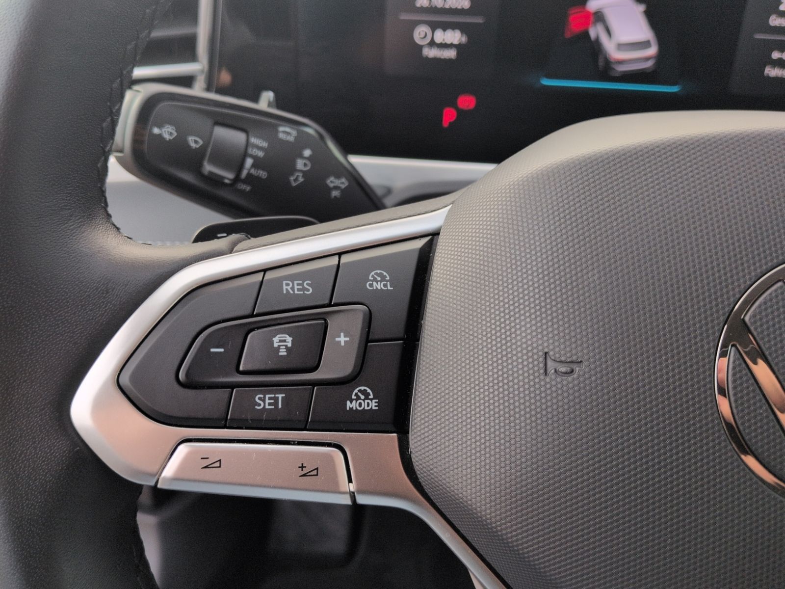 Passat Variant 1.5TSI eHybrid DSG ELEG. AHK+HUD