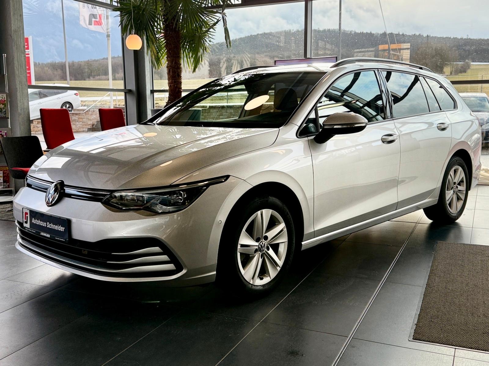 Volkswagen Golf VIII Variant Life 1.5 TSI LED Navi Standhzg