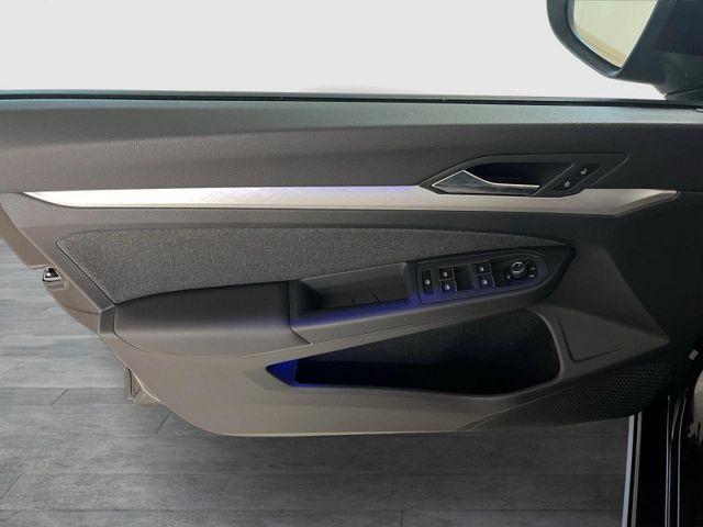 Golf VIII Variant 1.0 TSI Life Bluetooth Navi