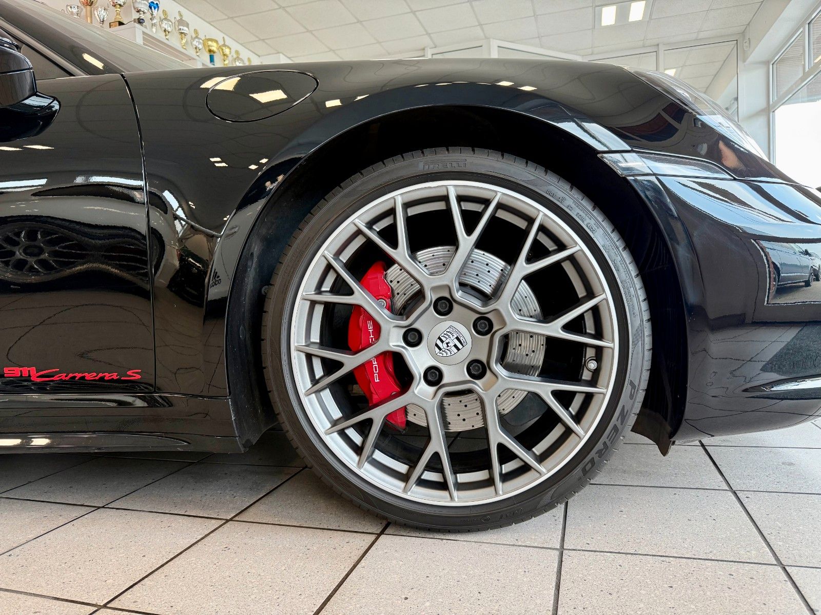 Fahrzeugabbildung Porsche 911 992 Carrera S Cabrio SportDesign/Sportabgas
