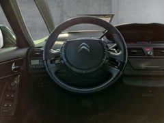 Fahrzeugabbildung Grand C4 Space Tourer Selection 7-Sitzer