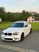 BMW 123d Coupé - - BMW 123 aus 2009