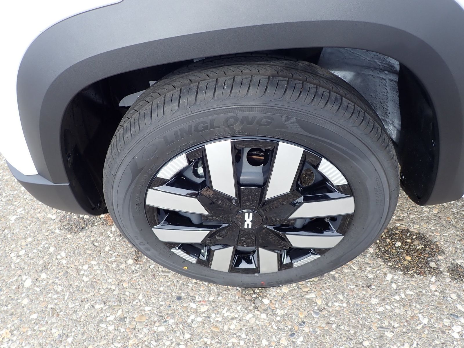 Fahrzeugabbildung Dacia Spring Expression ELECTRIC 65