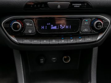Hyundai i30 1.0 Edition 30 Fernlicht-Assistent Kamera