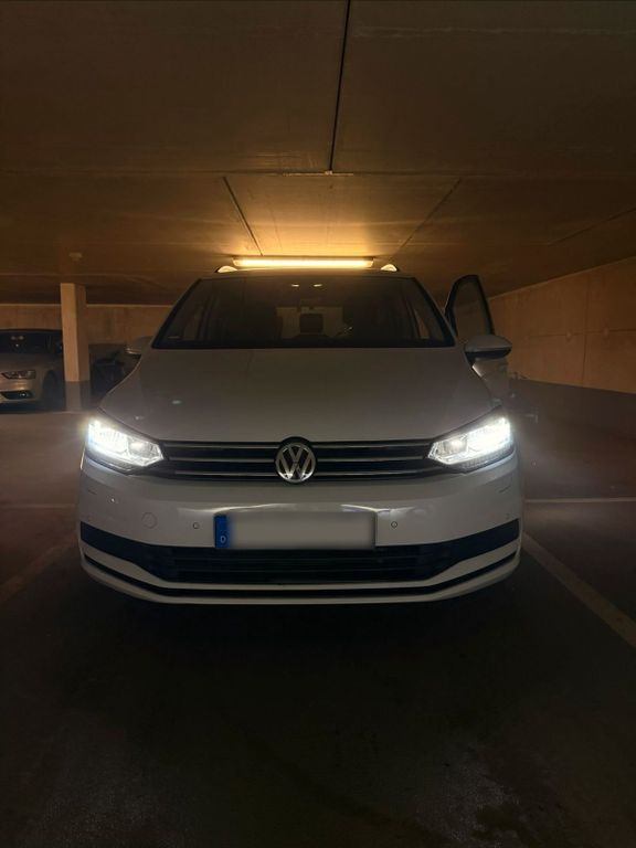 Image of Volkswagen Touran